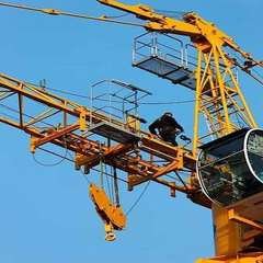 Certified Heavy Crane Operator